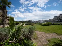 Résidence le Crystal Hotels in Dinard