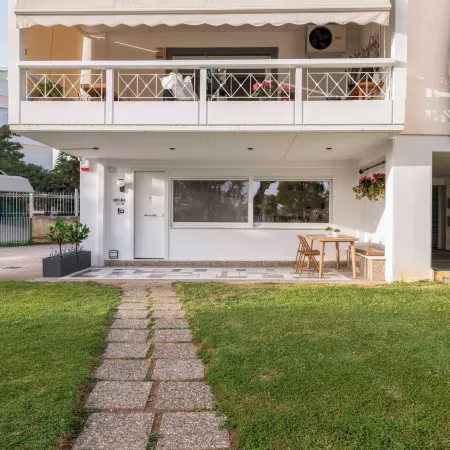 Glyfada Coastside Apartment