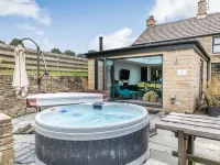 Carr House Farm Hotels in Glossop
