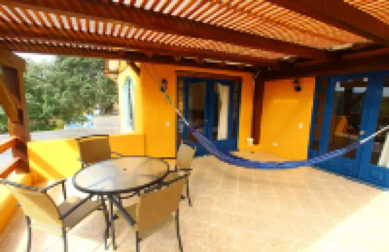 Mantaraya Lodge