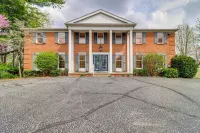 7 Mi to Downtown Toledo Apt Near Franklin Park