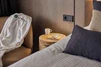 Thermen Bad Nieuweschans Hotels near Scheemda