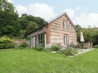 The Cart Barn - بوتيك