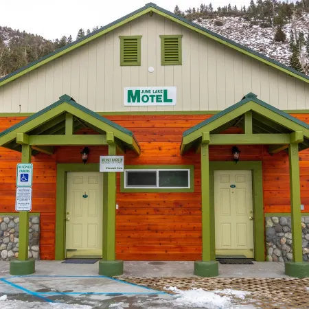 June Lake Motel