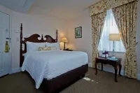 The Hotel Northampton Hotels in Hadley