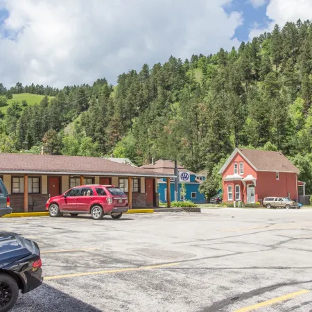 Deadwood Miners Hotel & Restaurant