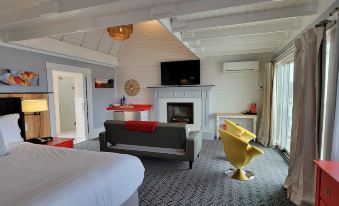 The Hotel at Cape Ann Marina