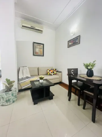 BluO Modern Studio - Defence Colony Market