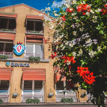 Queen Hotel