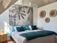 Very quiet and cozy condo located in Orient Bay walking distance from the beach.