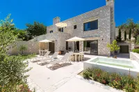 Dalabelos Estate - Traditional Agrotourism Complex - Hot Tub
