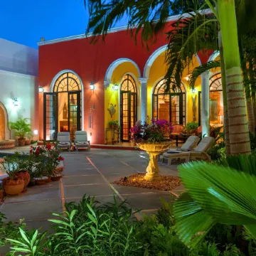 Casa Oasis Guest House and Spa