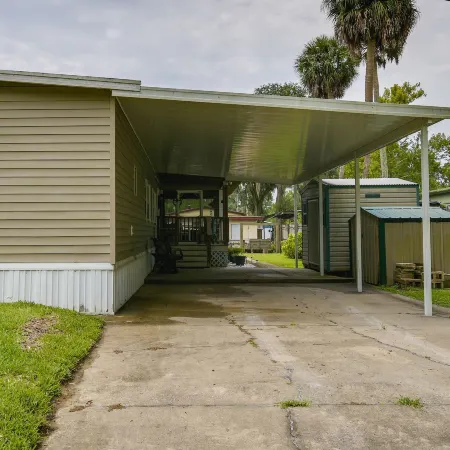 Satsuma Home w/ Fire Pit + Dunns Creek Access!