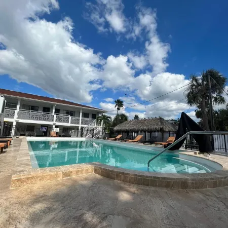 Holiday Isles Resort
