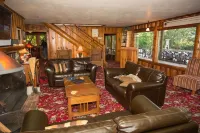 Morrison's Rogue River Lodge