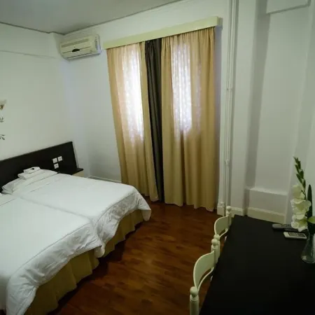 Galanopoulos Hotel