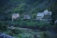 Hôtel-Restaurant le Parisien - Mountain View