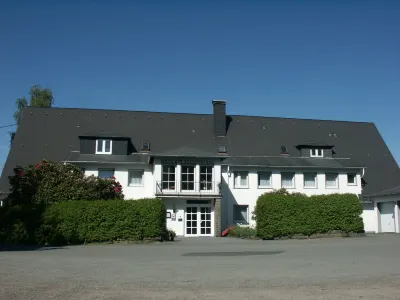 HAUS AM SONNENHANG Hôtels à : Netphen