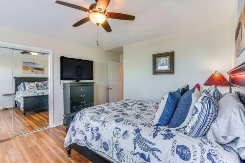 Steps to Surfside Beach with Easy Ramp Access! - Pet friendly