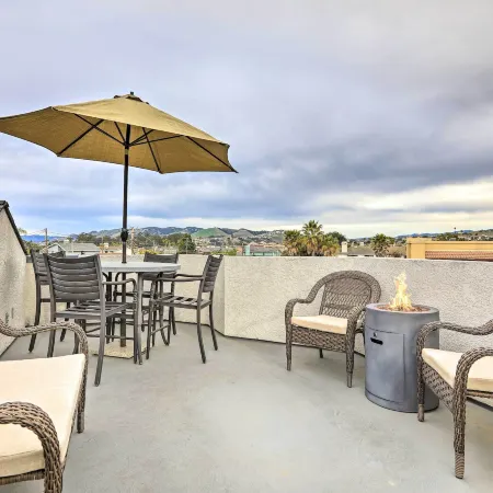 Ideally Located Ocean Escape Near Beach and Wineries