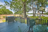 Deck, Boat Slip and Views Lake Hamilton Cabin! - parking