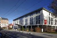 Mercure Hotel Gera City Hotels near Brusewitz-Gedenksaule