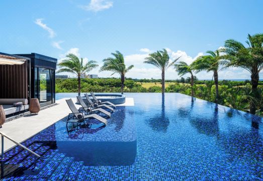 호텔 객실 내부