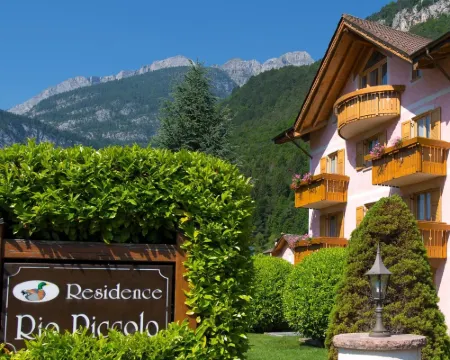 Residence Rio Piccolo Hotels in Molveno