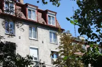 GoVienna - Charming Studio Hotels near Skatepark Stockerau