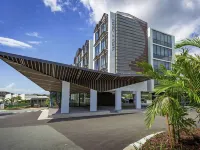 Mantra Southport Sharks Hotels near Ashmore