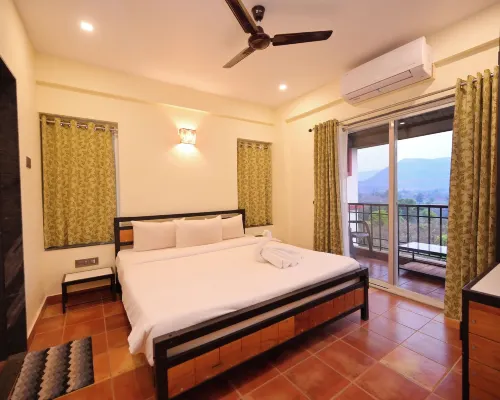 Forest Escapes Koyna Hotels in Satara