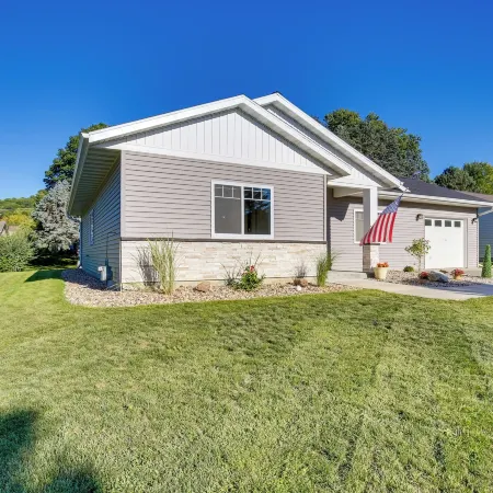 Mankato Getaway w/ Game Room & Salt Water Hot Tub!