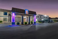Motel 6 Pleasanton, CA