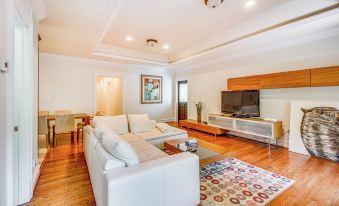 Guest House in Private Villa ~ 23 Mi to Washington