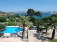 Lato Hotel