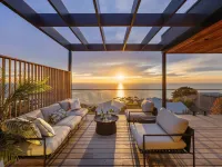 Azure Horizon Heated Pool with Stunning View Hotels in Mount Martha
