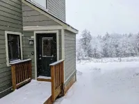58 Powderidge, Snowshoe, WV - Cozy Chalet