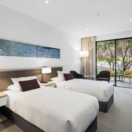 Quarters at Flinders Hotel