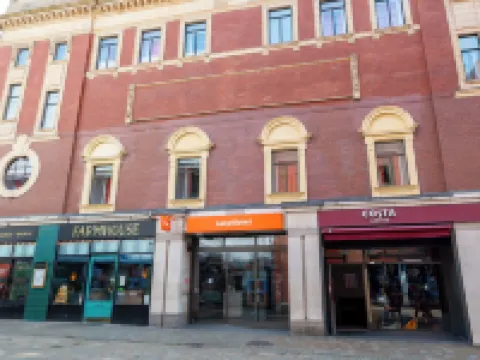 อีซี โฮเทล ลีดส์ โรงแรมในลีดส์