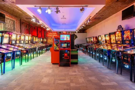 Modern 2Br 3BA Condo on the Boardwalk by CozySuites