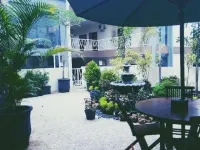Omah Pawon Hotel Hotels in Tugurejo