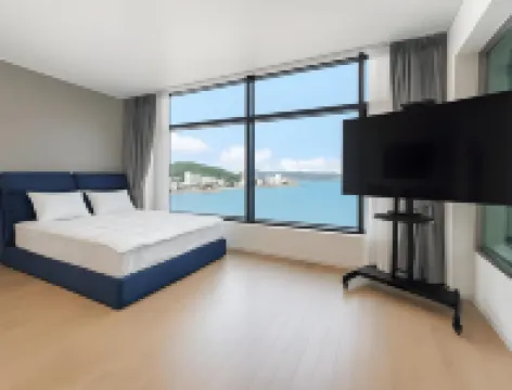Ongjin Guardians Pool Villa