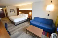Holiday Inn Express Pittsburgh-Bridgeville Hotels in Cecil Township