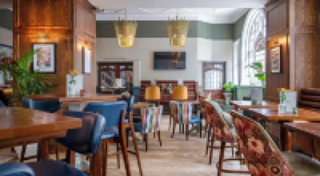 Toll House Inn