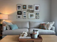 Pet friendly! King bed, smart TVs, mins to beaches from this brand new townhome