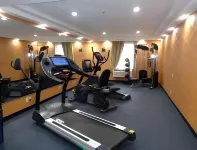 พลิมัท เบย์ อินน์ แอนด์ สวีทส์ - ที่มีฟิตเนส