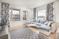 넓은 2 베드룸 아파트먼트, 호수 전망 및 사우나