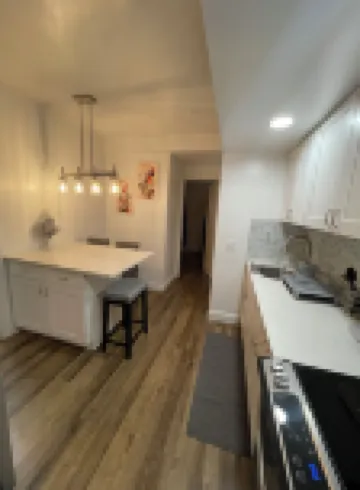 Modern 2Br Near NYC • Free Parking • Quiet Area