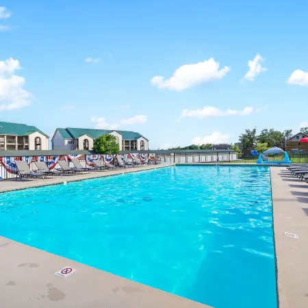 Waters Edge Retreat - For 6!