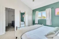 Mirasol Manor -sleeps up to 14! Minutes to Paso + SLO Hotels near Staples